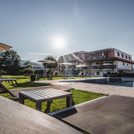 Hotel Reischach บรูนิโก ภายนอก รูปภาพ