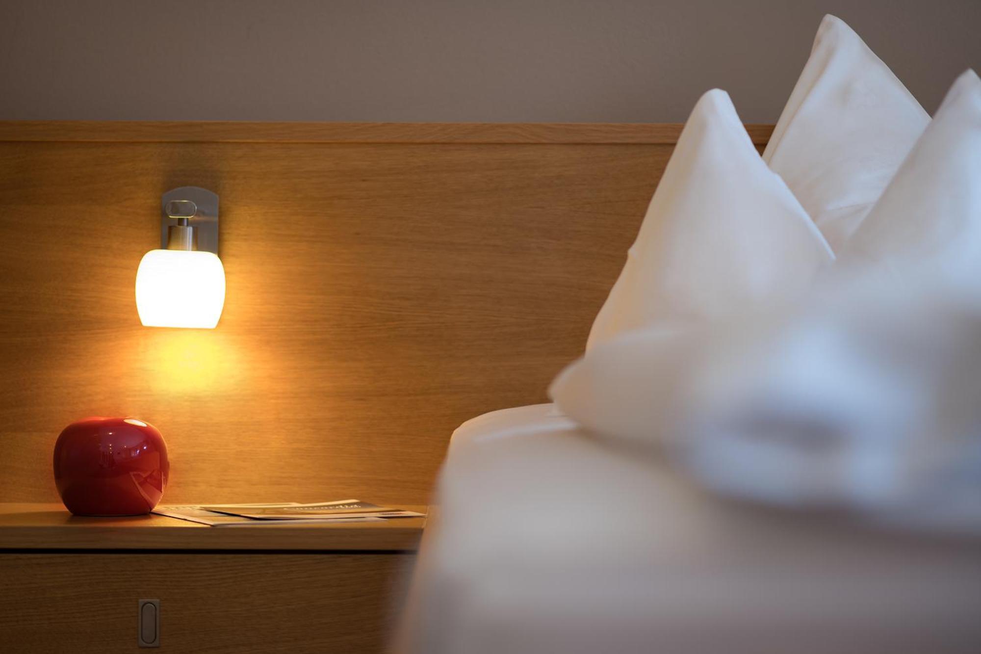 Hotel Reischach บรูนิโก ภายนอก รูปภาพ