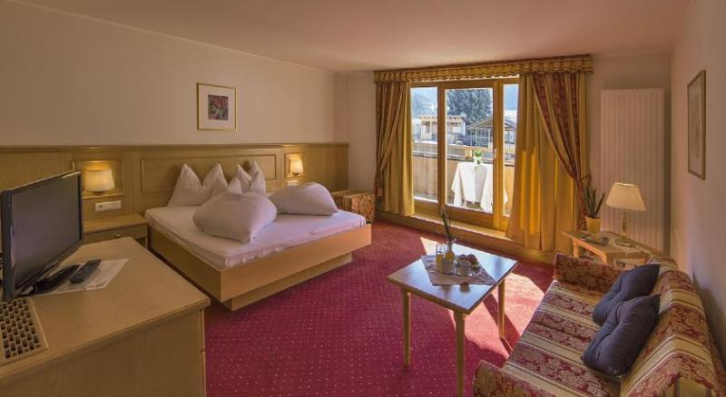 Hotel Reischach บรูนิโก ภายนอก รูปภาพ